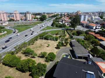 Moradia T4 para Venda em Canidelo