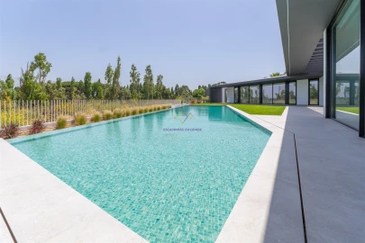 Moradia T5 para Venda em Santa Maria e São Miguel, São Martinho, São Pedro Penaferrim