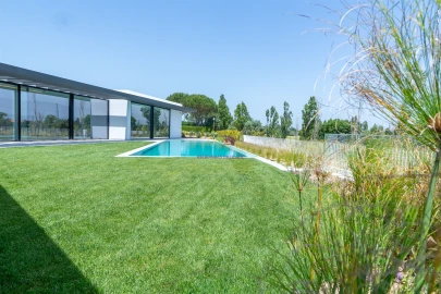 Moradia T5 para Venda em Santa Maria e São Miguel, São Martinho, São Pedro Penaferrim