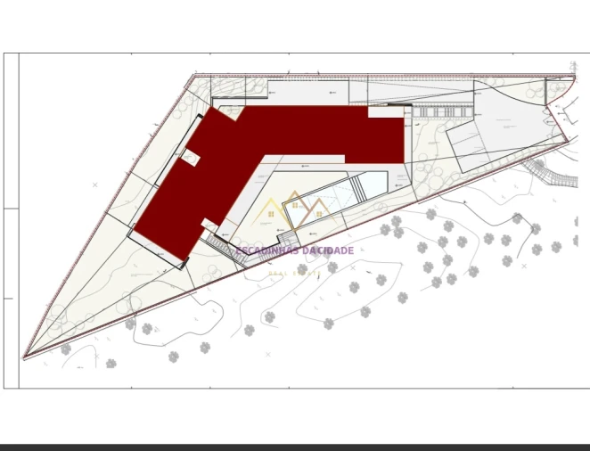 Moradia T5 para Venda em Santa Maria e São Miguel, São Martinho, São Pedro Penaferrim Planta 1
