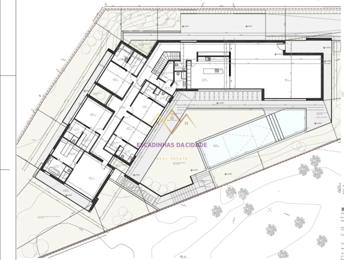 Moradia T5 para Venda em Santa Maria e São Miguel, São Martinho, São Pedro Penaferrim Planta 3