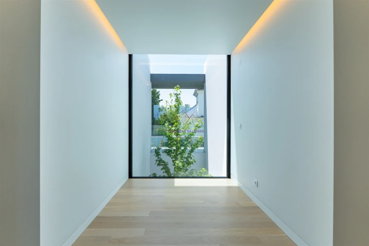 Moradia T5 para Venda em Santa Maria e São Miguel, São Martinho, São Pedro Penaferrim Foto 41