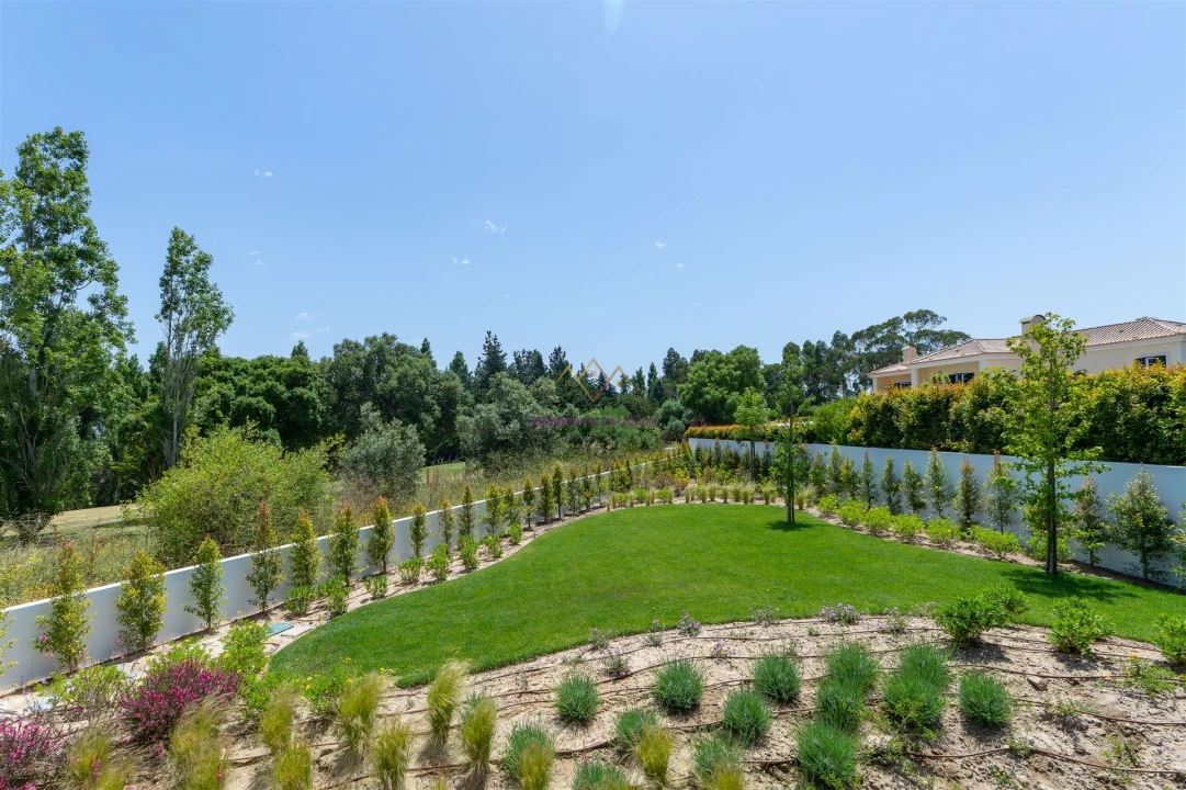 Moradia T5 para Venda em Santa Maria e São Miguel, São Martinho, São Pedro Penaferrim Foto 60