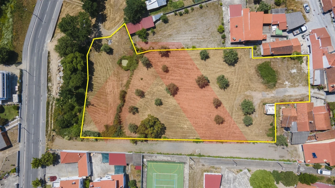 Terreno para Venda em Tabua Foto 1