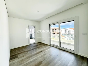 Apartamento T3 para Venda em Corroios