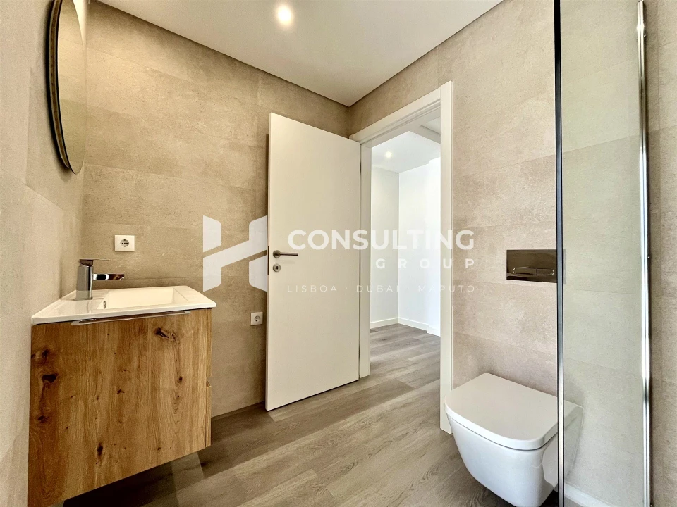 Apartamento T3 para Venda em Corroios Foto 23