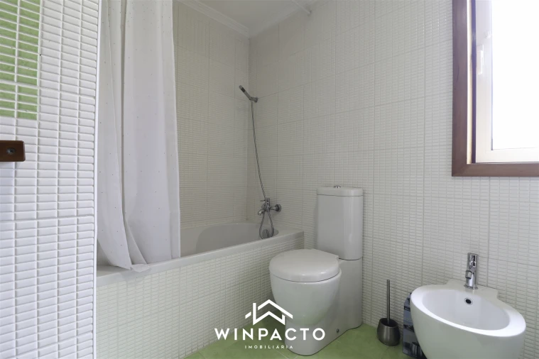 Moradia T3 para Venda em Carragozela e Várzea de Meruge Foto 21