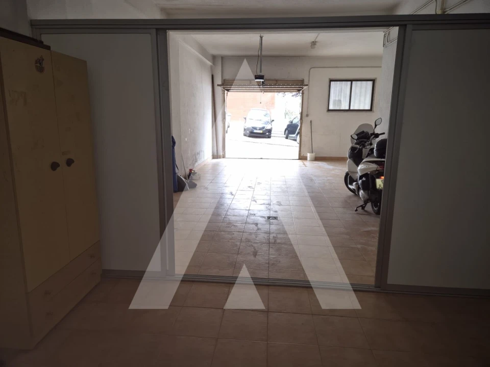 Garagem para Venda em Odivelas Foto 7