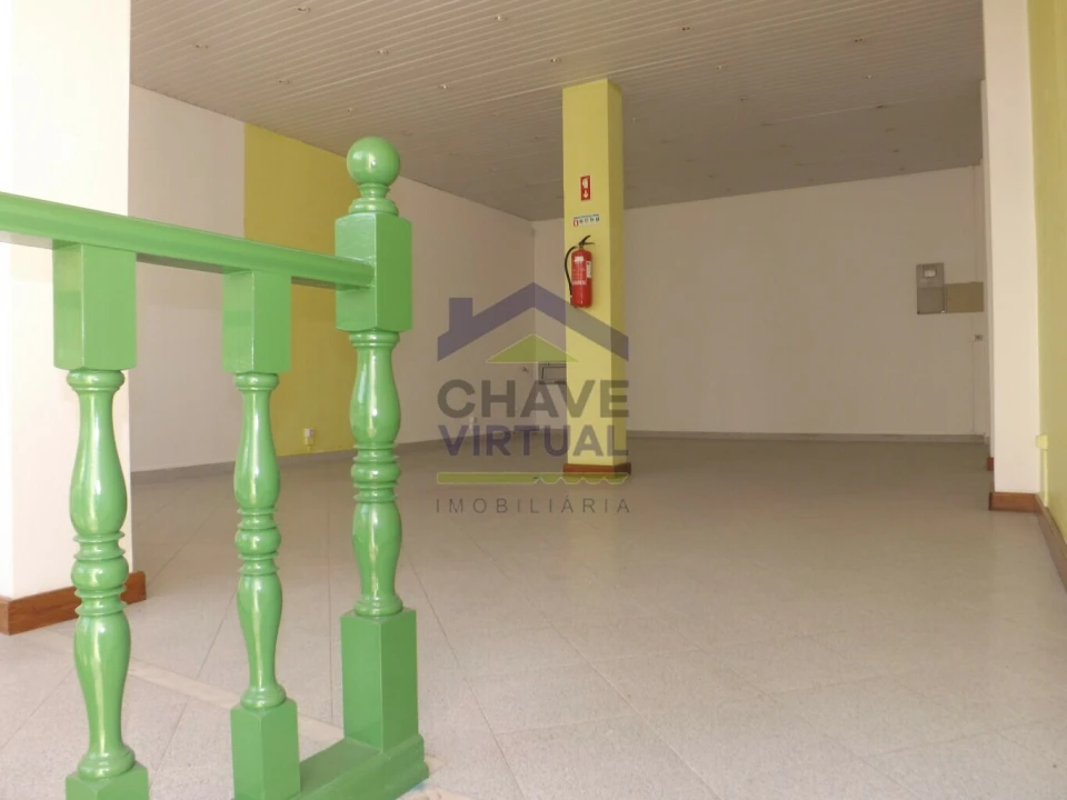 Loja para Venda em Bombarral e Vale Covo Foto 5