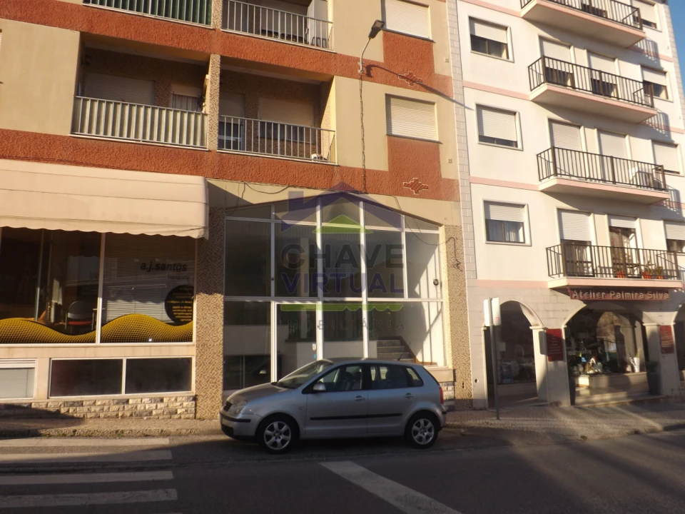 Loja para Venda em Bombarral e Vale Covo Foto 8