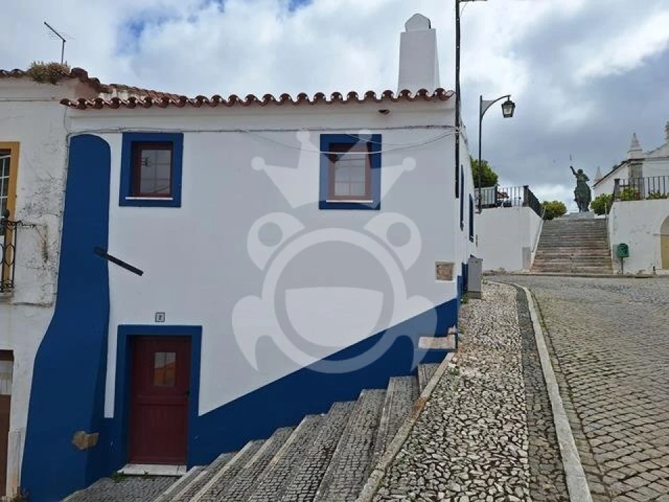 Moradia T4 para Venda em Portel Foto 2