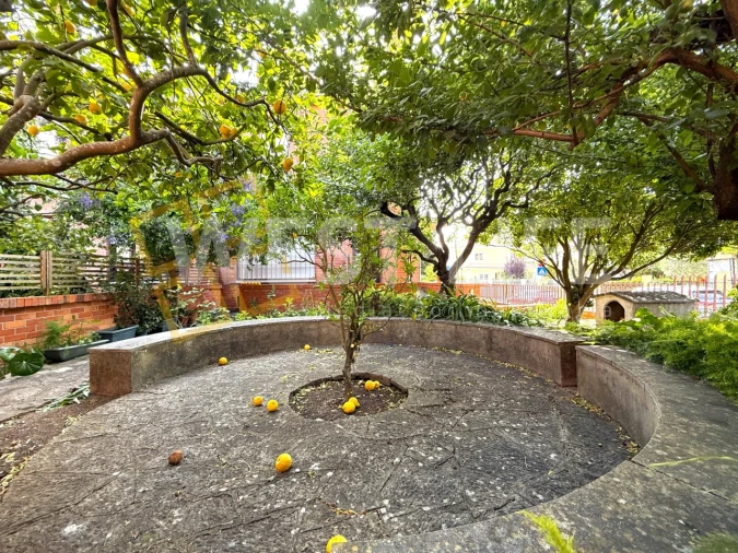 Moradia T7 para Venda em Carnaxide e Queijas Foto 3