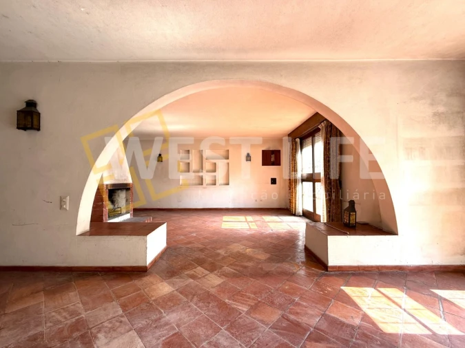 Moradia T7 para Venda em Carnaxide e Queijas Foto 5