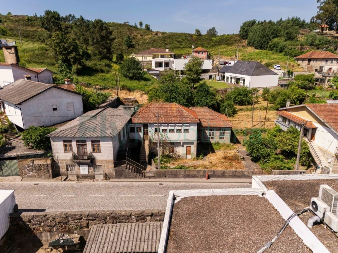 Moradia T3 para Venda em Vila Nova do Campo Foto 4