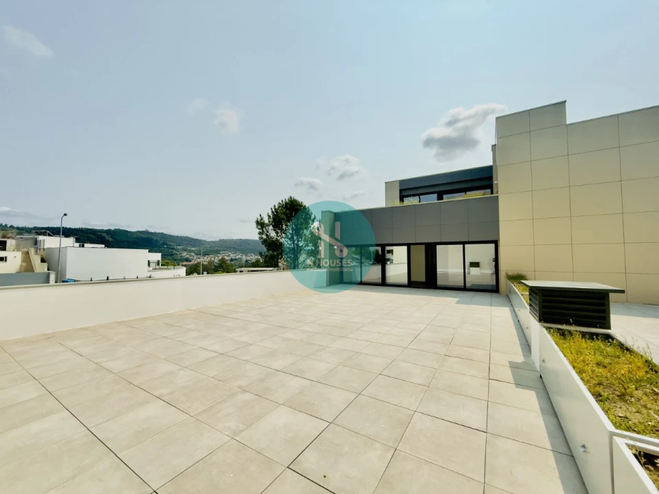 Apartamento T3 para Venda em Gualtar Foto 1