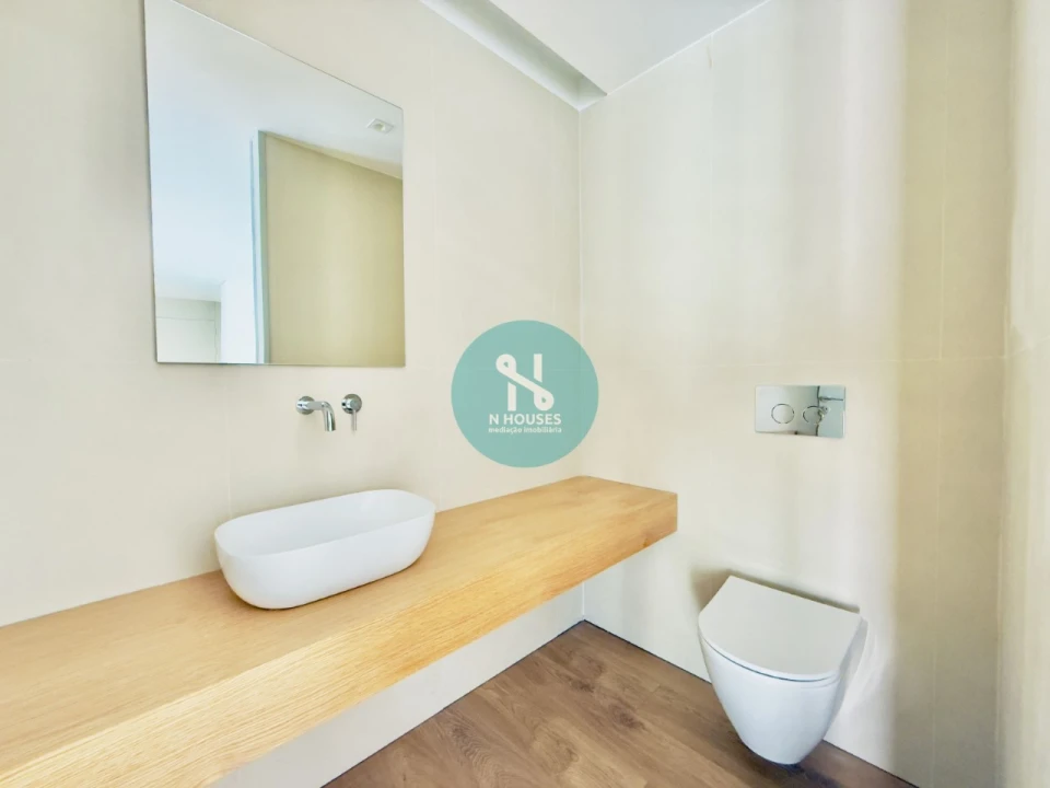 Apartamento T3 para Venda em Gualtar Foto 13