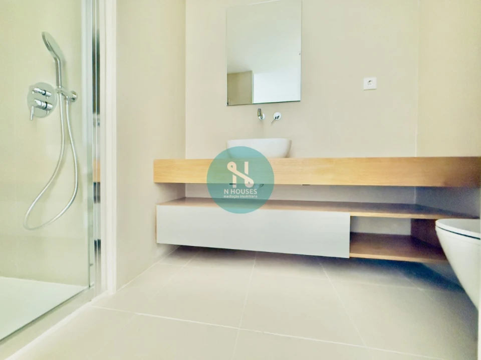 Apartamento T3 para Venda em Gualtar Foto 14