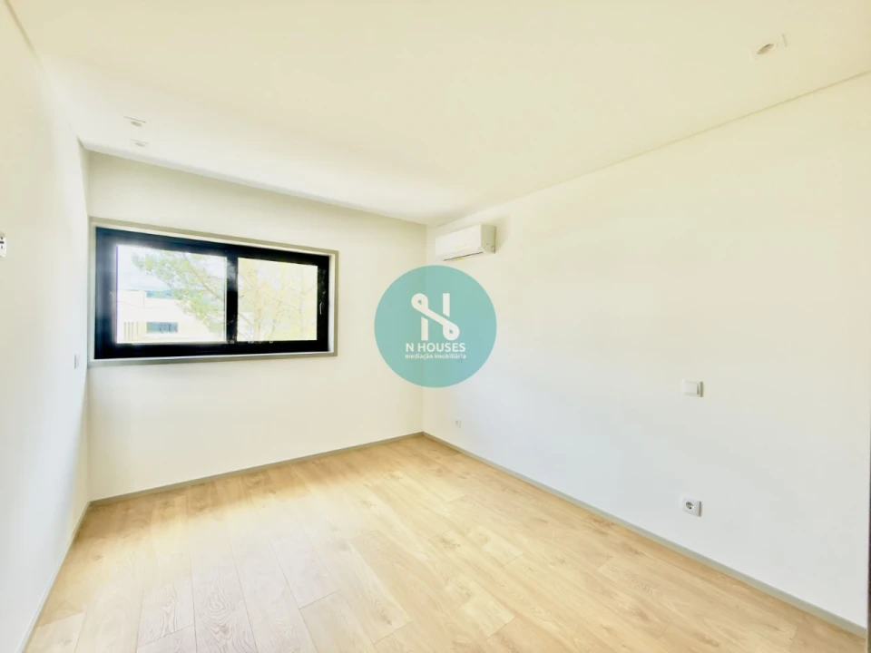 Apartamento T3 para Venda em Gualtar Foto 17