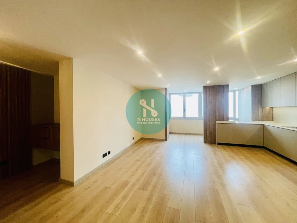 Apartamento T4 para Venda em São Vicente (Braga) Foto 6