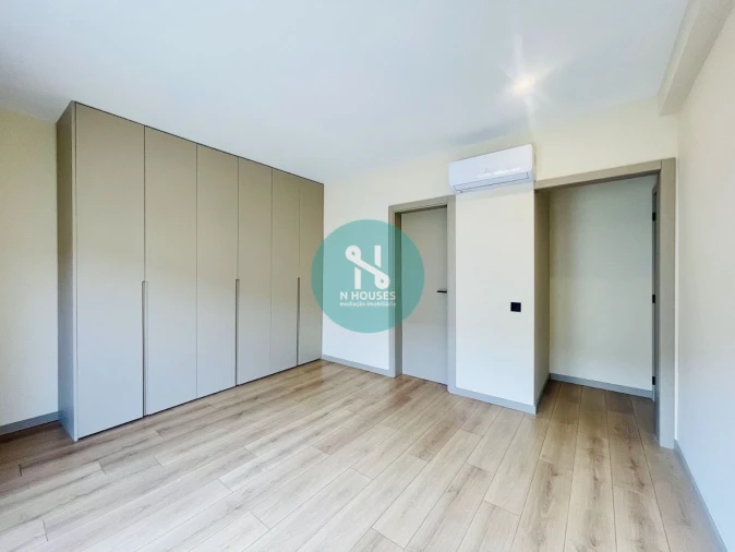 Apartamento T4 para Venda em São Vicente (Braga) Foto 10