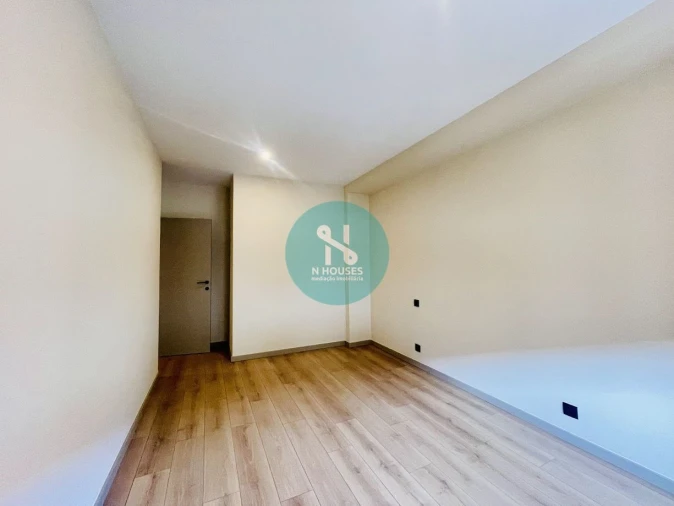 Apartamento T4 para Venda em São Vicente (Braga) Foto 16