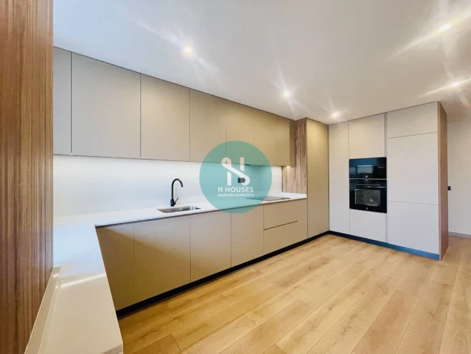 Apartamento T4 para Venda em São Vicente (Braga) Foto 2