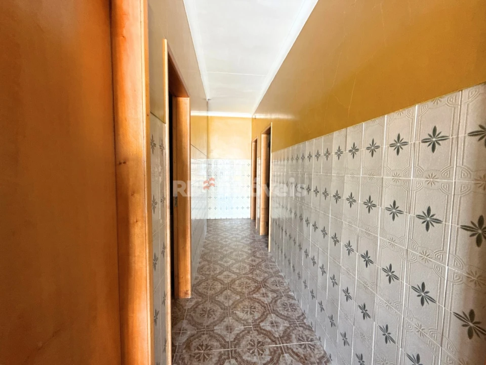 Moradia T5 para Venda em Asseiceira Foto 9