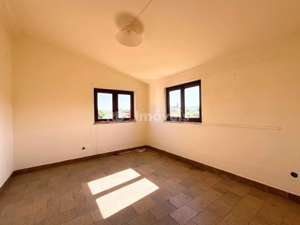 Moradia T5 para Venda em Asseiceira Foto 25