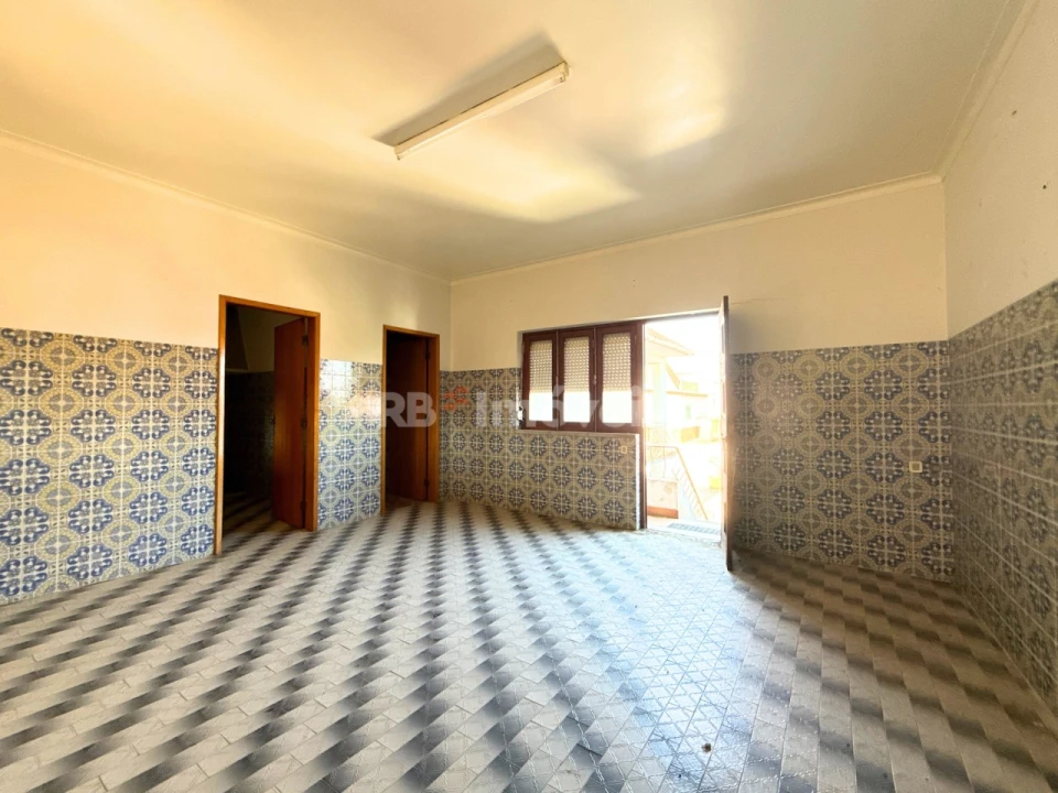 Moradia T5 para Venda em Asseiceira Foto 32