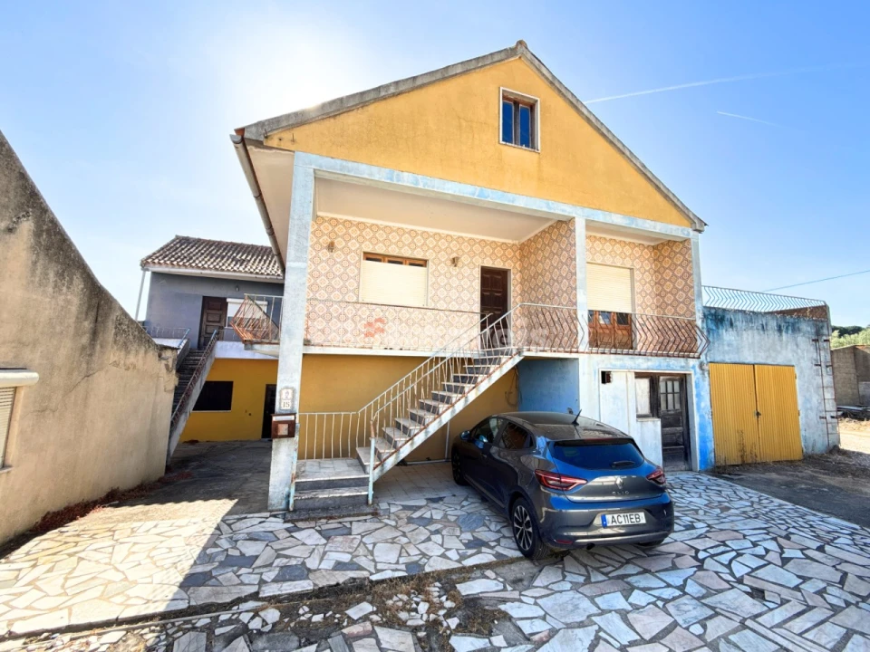 Moradia T5 para Venda em Asseiceira Foto 1