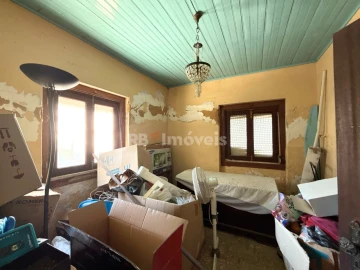 Moradia T7 para Venda em Asseiceira