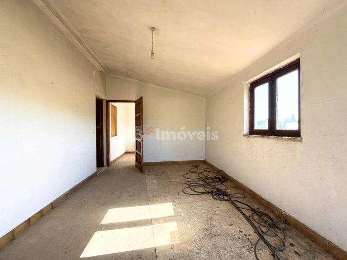 Moradia T5 para Venda em Asseiceira Foto 39