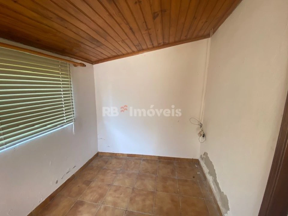 Moradia T4 para Venda em Assentiz Foto 5