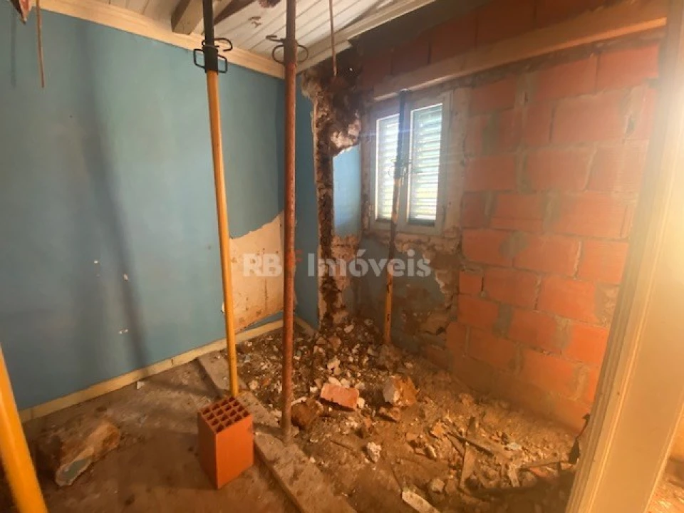 Moradia T4 para Venda em Assentiz Foto 16