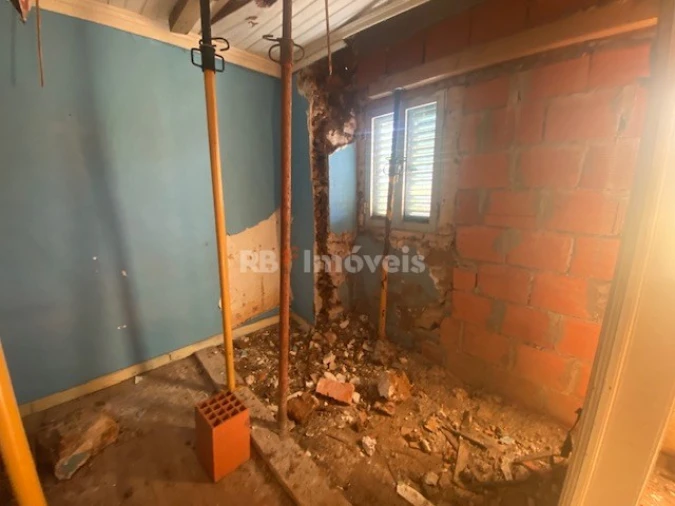 Moradia T4 para Venda em Assentiz Foto 16