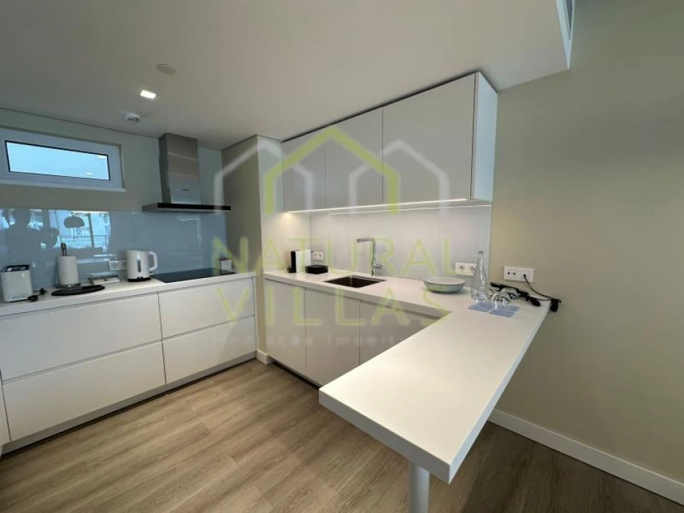 Apartamento T2 para Venda em Quarteira Foto 17