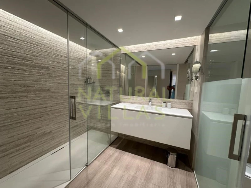 Apartamento T2 para Venda em Quarteira Foto 24