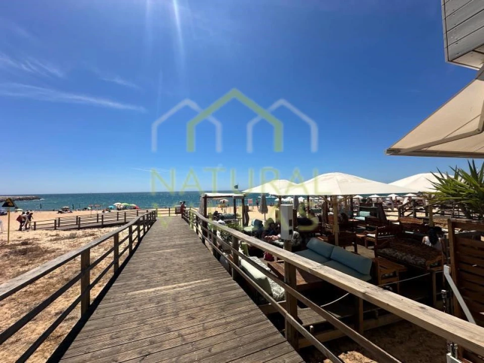 Apartamento T2 para Venda em Quarteira Foto 42