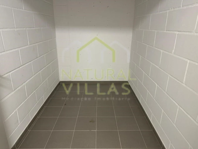 Apartamento T2 para Venda em Quarteira Foto 33