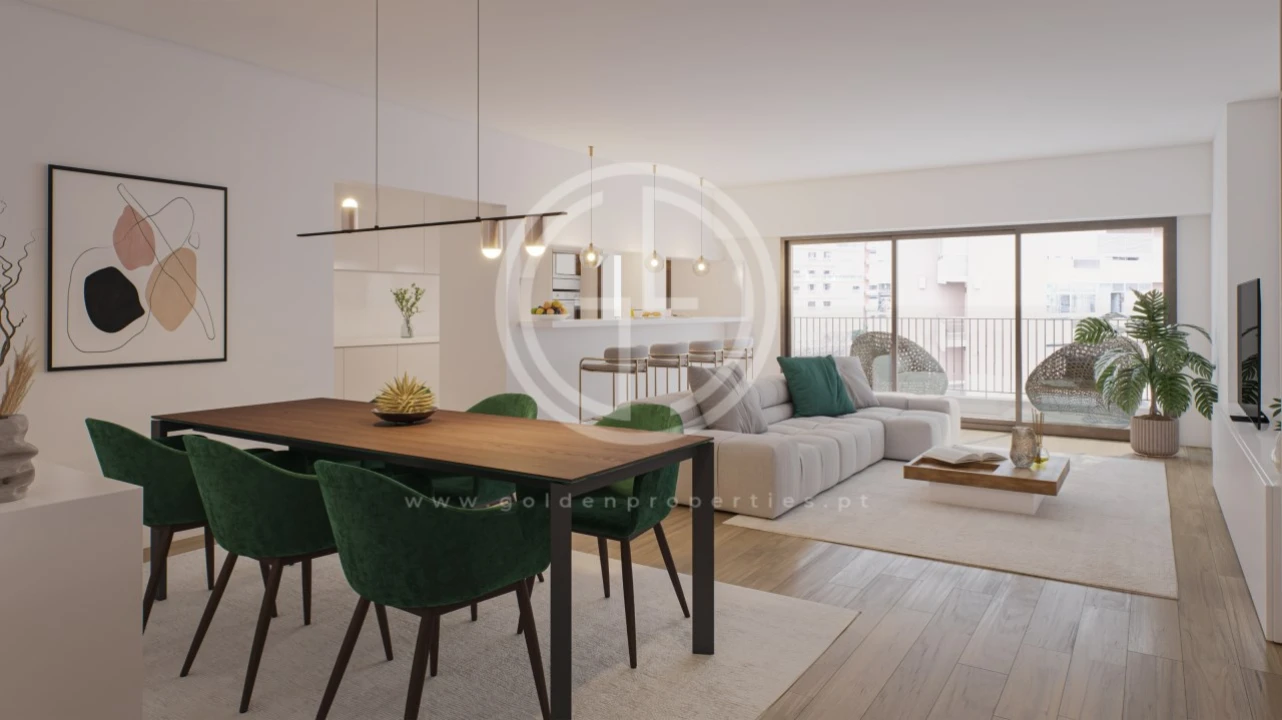Apartamento T4 para Venda em Faro (Sé e São Pedro) Foto 2