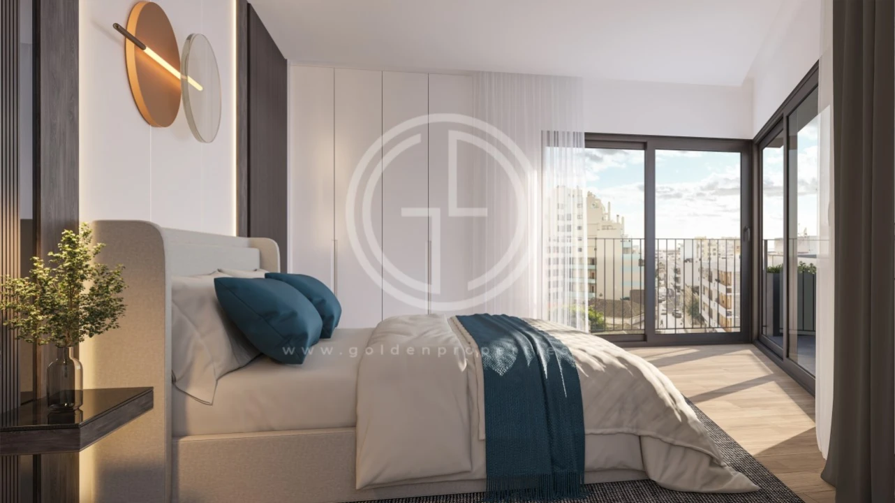 Apartamento T4 para Venda em Faro (Sé e São Pedro) Foto 3