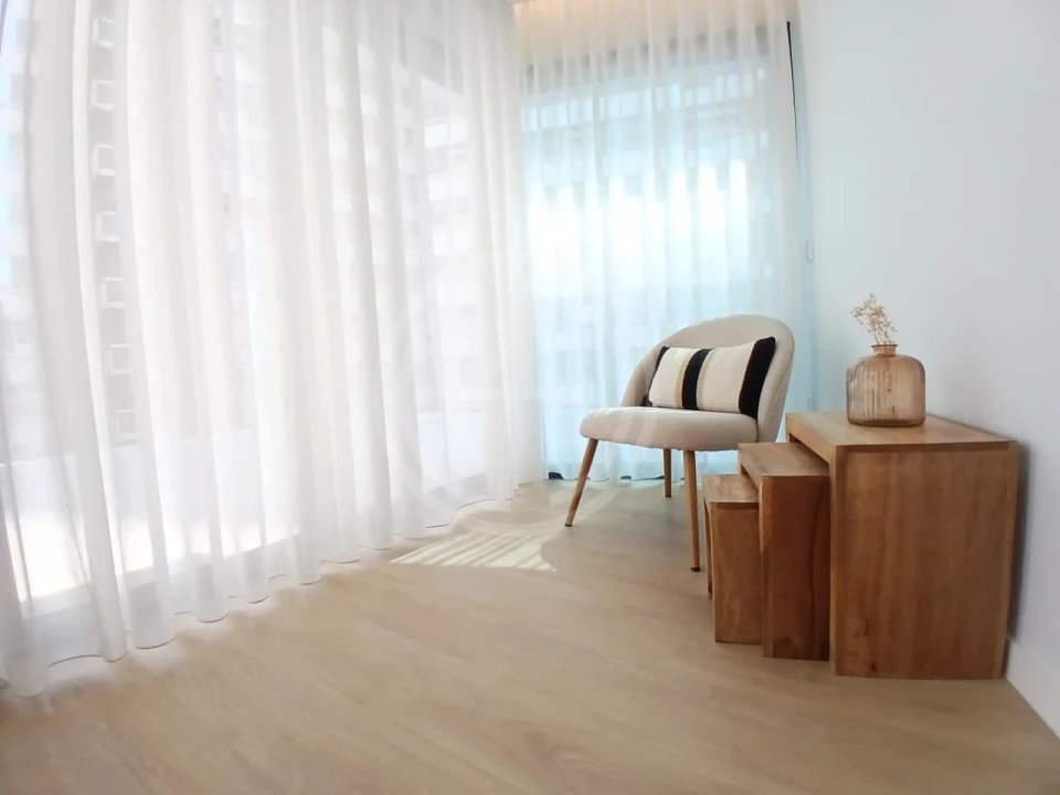 Apartamento T4 para Venda em Faro (Sé e São Pedro) Foto 6