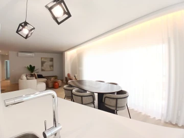Apartamento T4 para Venda em Faro (Sé e São Pedro)