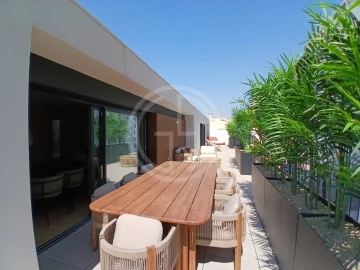 Apartamento T4 para Venda em Faro (Sé e São Pedro)