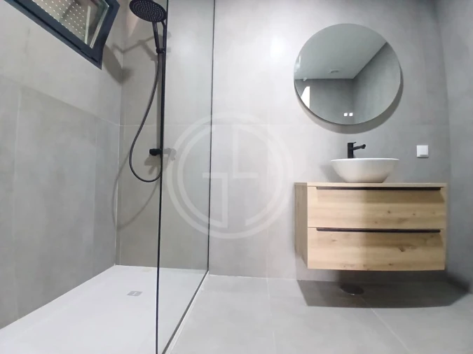 Apartamento T4 para Venda em Faro (Sé e São Pedro) Foto 9
