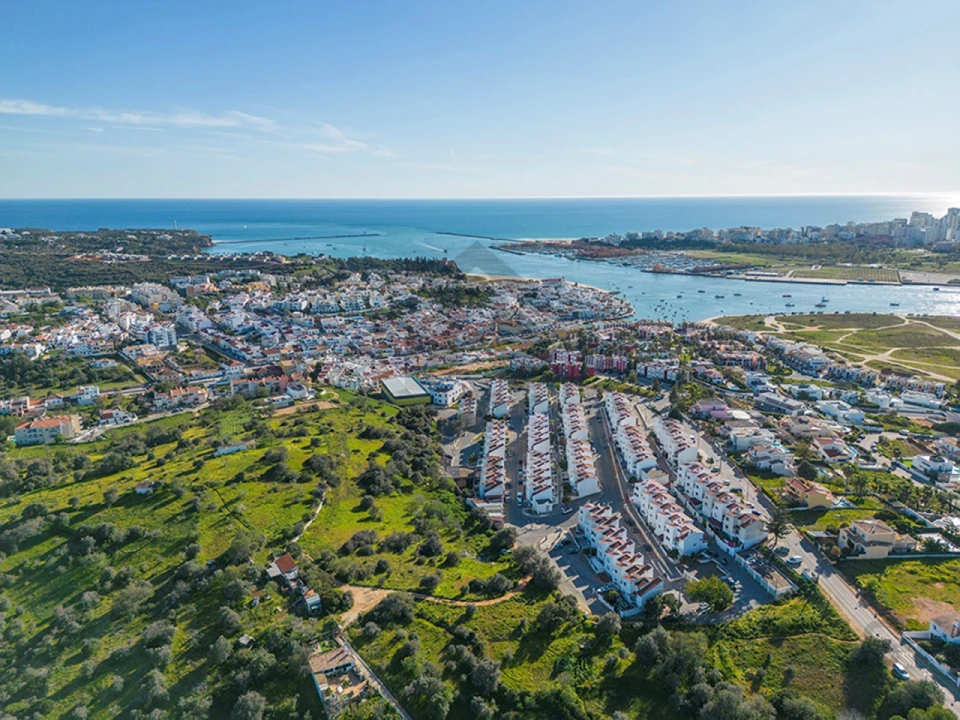 Apartamento T3 para Venda em Ferragudo Foto 32
