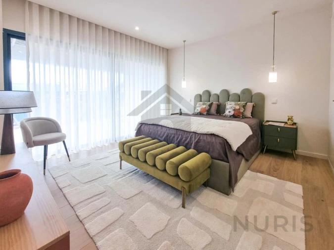 Apartamento T3 para Venda em Ferragudo Foto 7