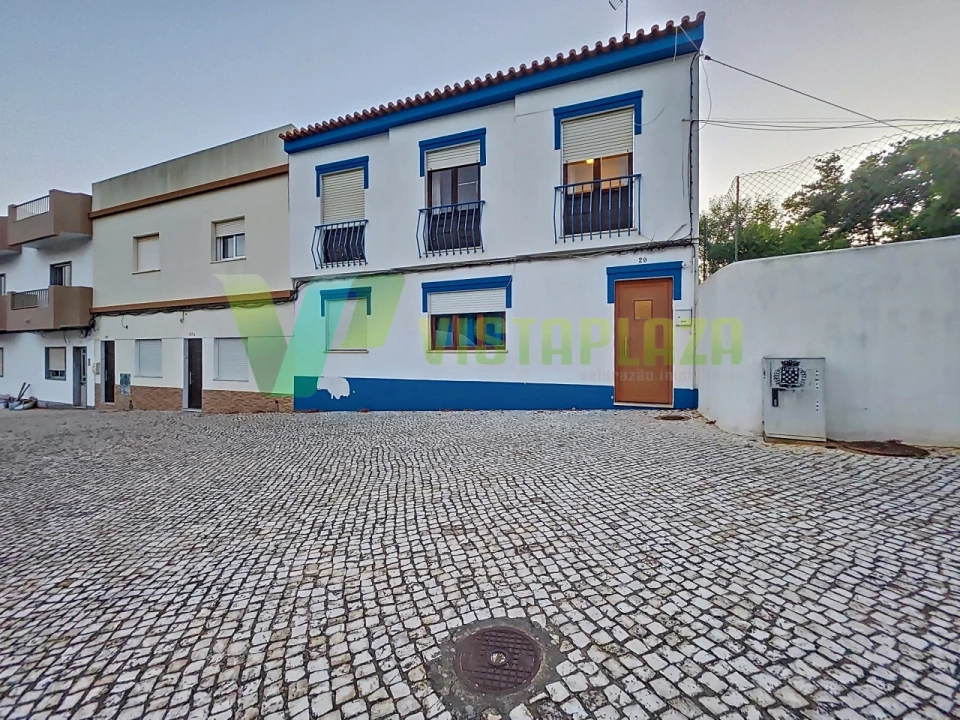 Prédio para Venda em Alvor Foto 2