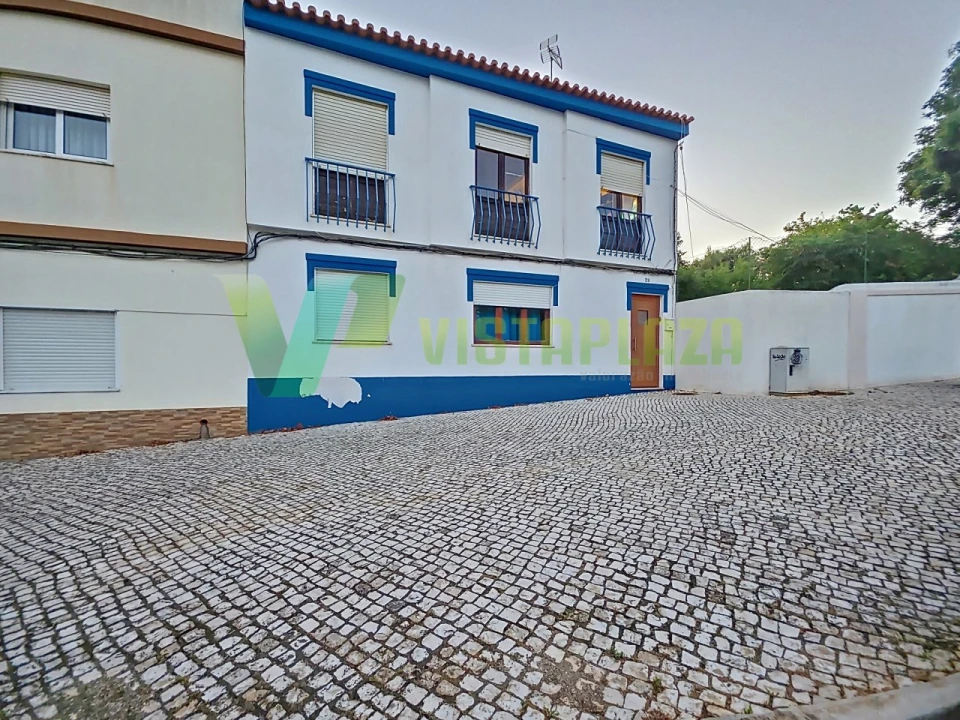 Prédio para Venda em Alvor Foto 3
