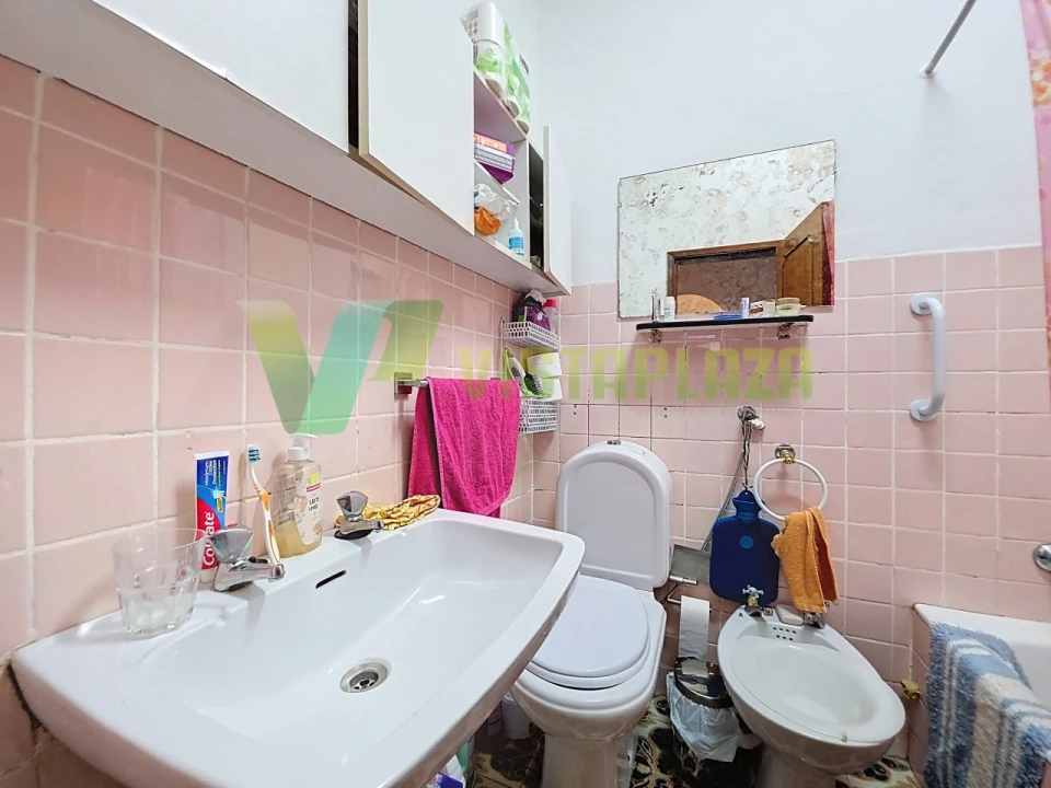 Prédio para Venda em Alvor Foto 19